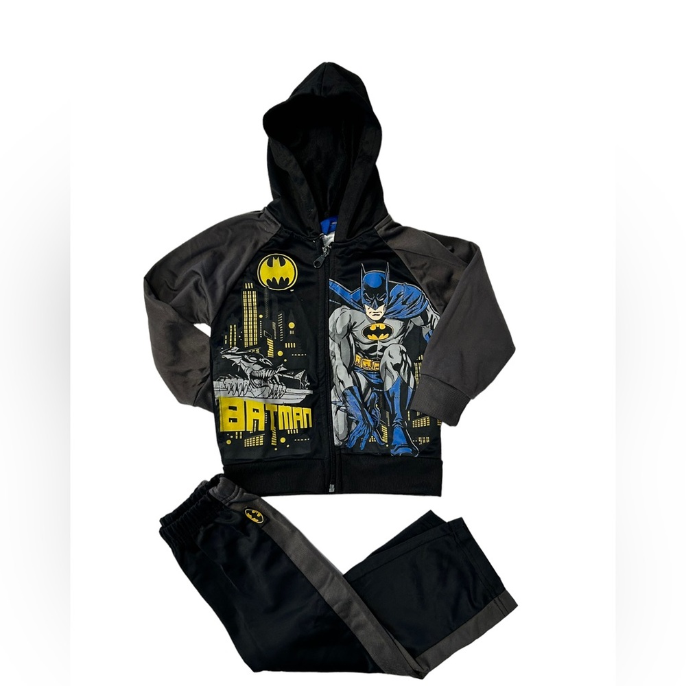 Batman 2 Piece Jogging Suit Size 3T